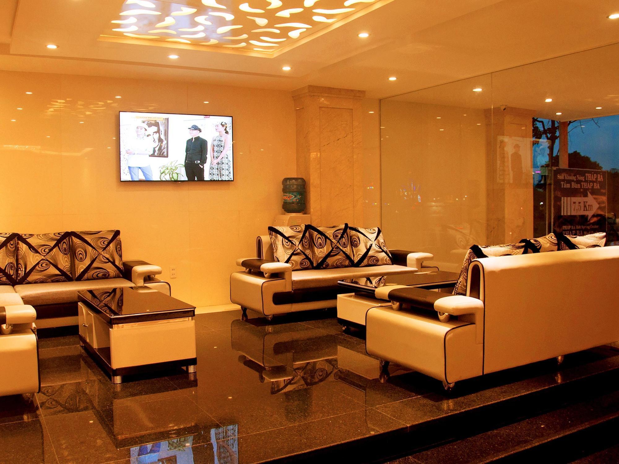 Pearl City Hotel 芽庄 外观 照片